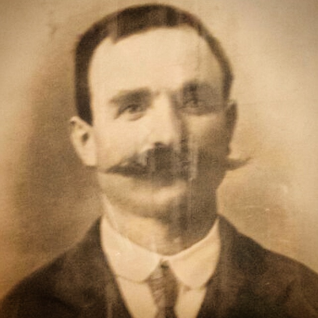 Oreste Ventura, dettaglio di una foto elaborata in digitale su Instagram. Esemplare originale a stampa alla gelatina ai sali d'argento, 18 x 24 cm.