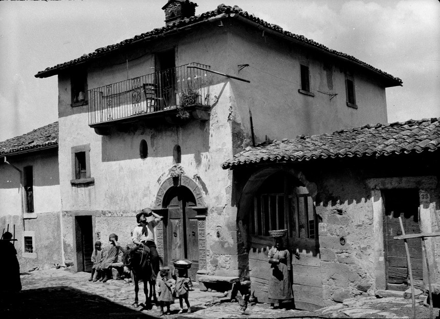 Fondo AIS, Paul Scheuermeier, Amatrice, 1925.